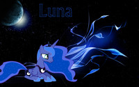 Luna Wallpaper